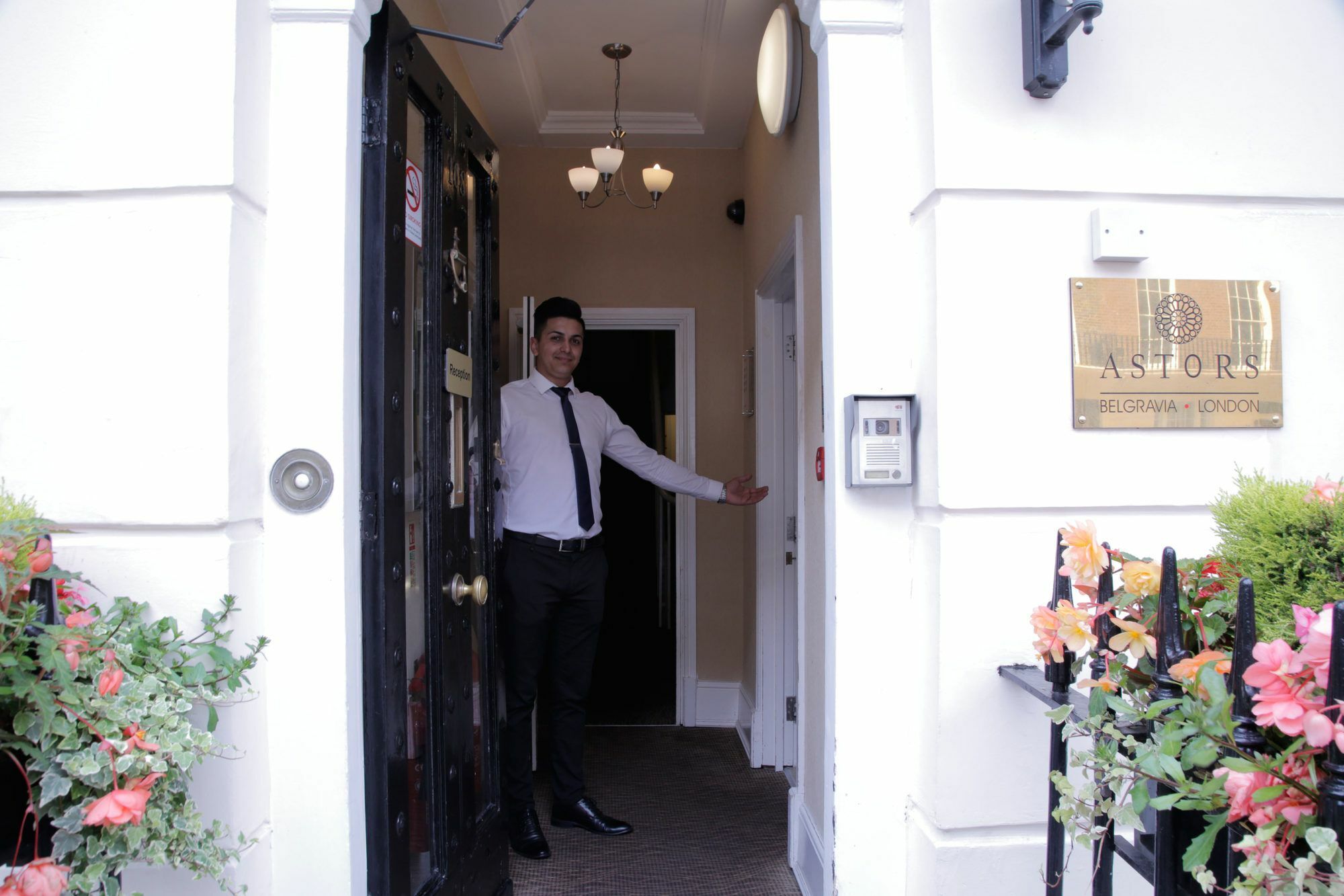 Astors Belgravia Hotel London Luaran gambar