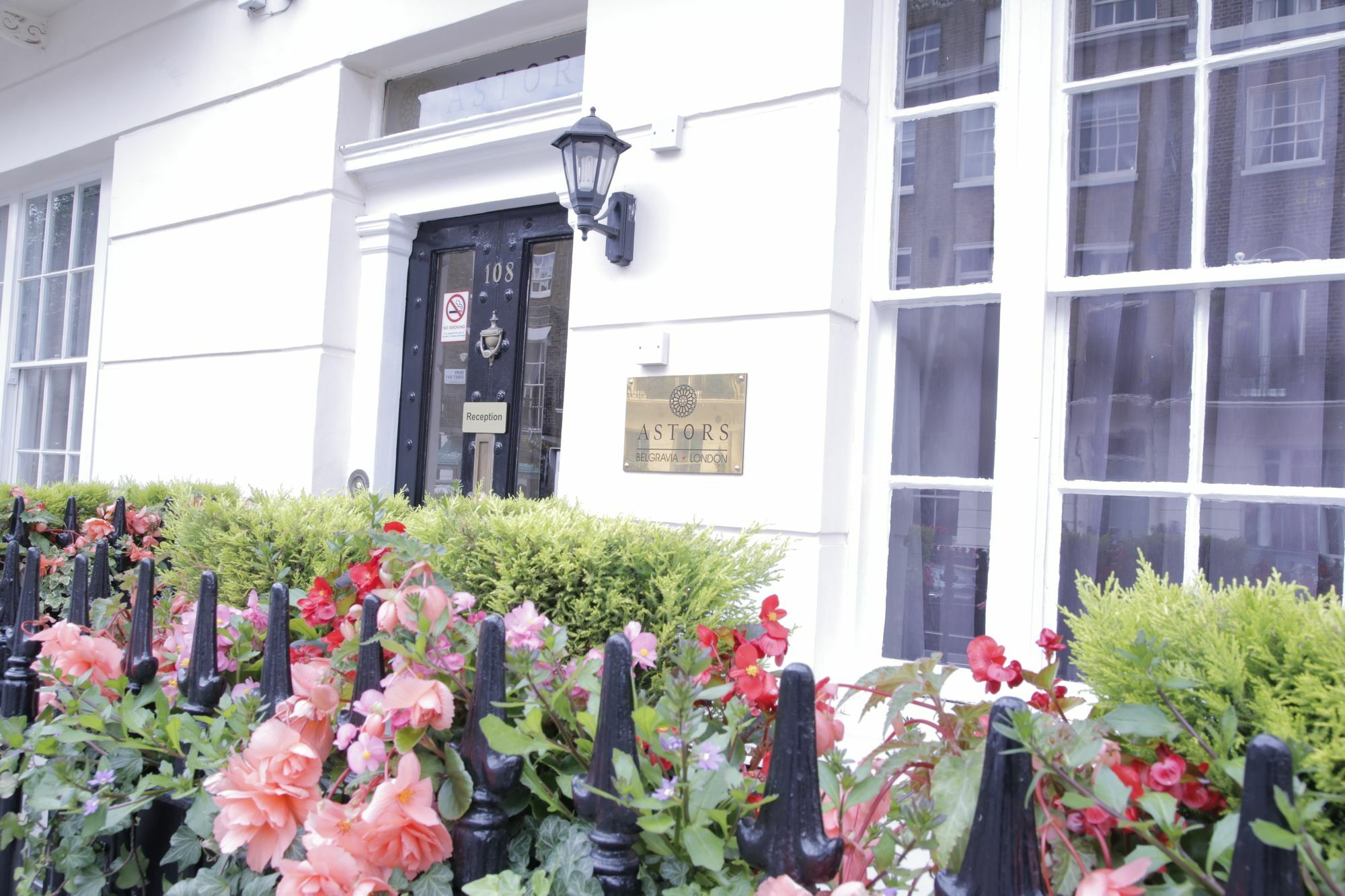 Astors Belgravia Hotel London Luaran gambar